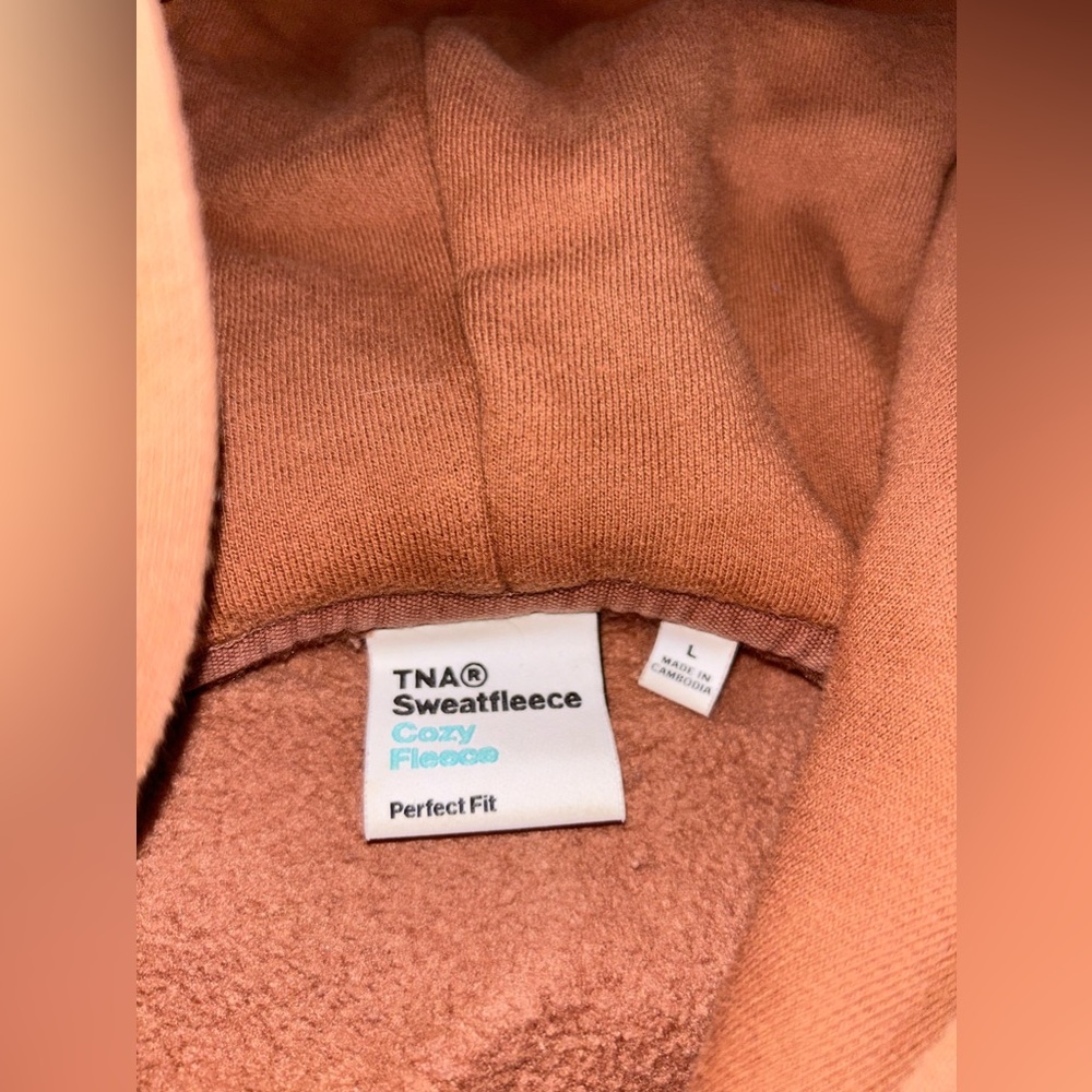 Aritzia Hoodie - Picture 3 of 7
